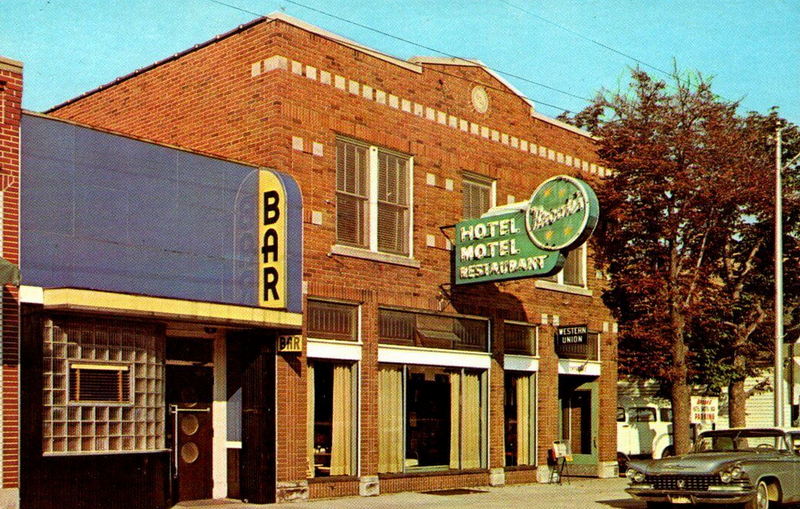 Brooks Hotel - Vintage Postcard